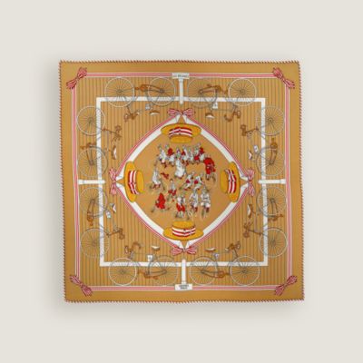 893866S 01_flat_wm_2?size=3000